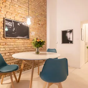 Great 2-room Apartment Berlin